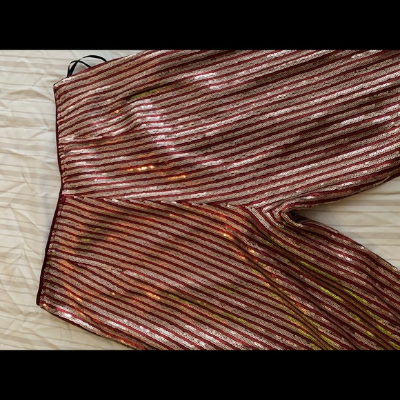 Sequined top and bottom set - Picture 10 of 10